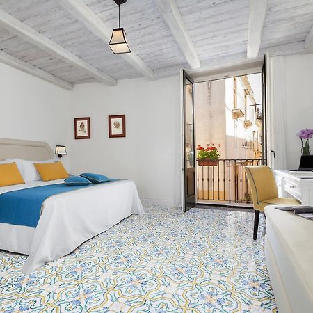 Bed and Breakfast Palazzo Delle Grazie à Sorrente Extérieur photo