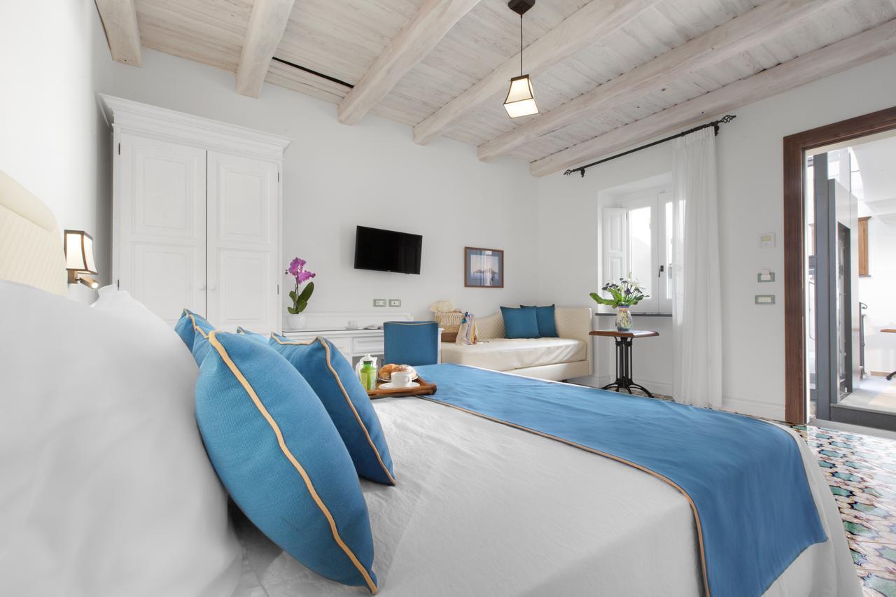 Bed and Breakfast Palazzo Delle Grazie à Sorrente Extérieur photo