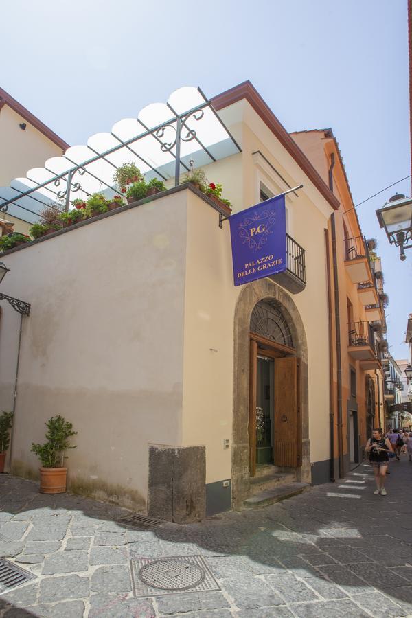 Bed and Breakfast Palazzo Delle Grazie à Sorrente Extérieur photo